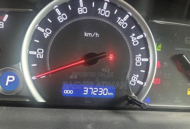 Toyota Noah 2.0 FWD (7 Seater) 2016 Purple