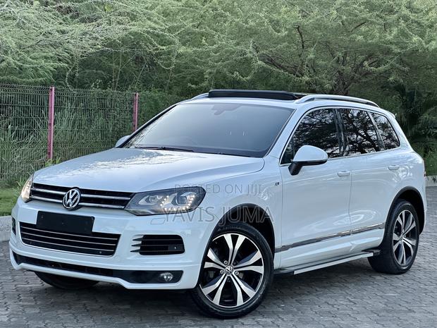 Volkswagen Touareg 2013 White