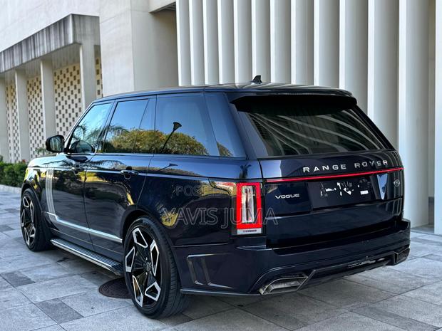 Land Rover Range Rover Vogue 2019 Blue