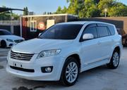 Toyota Vanguard 2011 White for sale