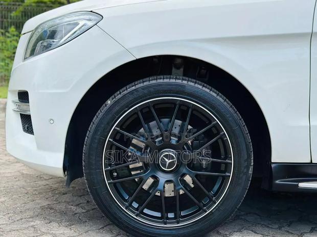 Mercedes-Benz M Class 2015 White