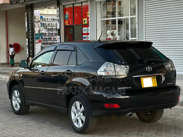Toyota Harrier 2.4 2006 Black