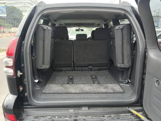 Toyota Land Cruiser Prado 2007 Black