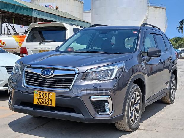Subaru Forester 2020 Gray