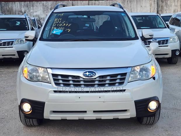 Subaru Forester 2011 White