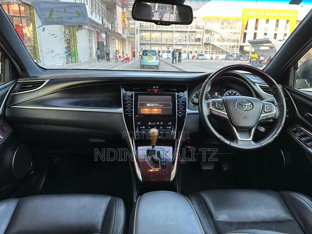 Toyota Harrier 2014 Black