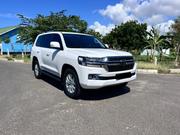 Toyota Land Cruiser 2020 White for sale