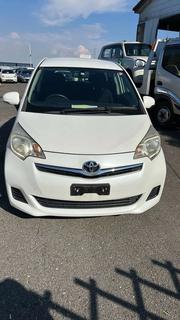 Toyota Ractis 1.5 FWD 2011 White for sale