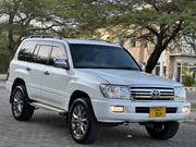 Toyota Land Cruiser 2000 Pearl for sale