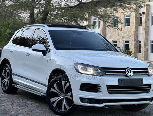 Volkswagen Touareg 2014 White