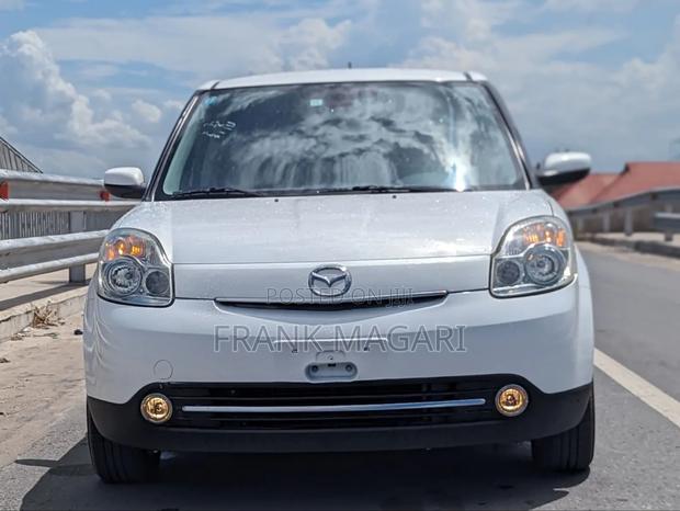 Mazda Verisa 2012 White