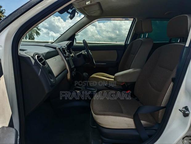 Mazda Verisa 2012 White