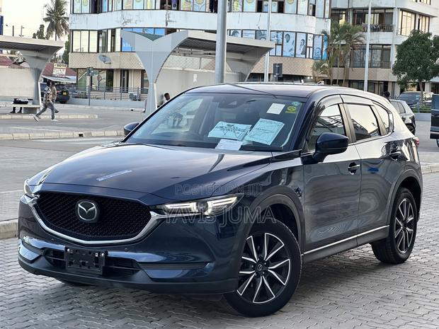 Mazda CX-5 2018 Blue