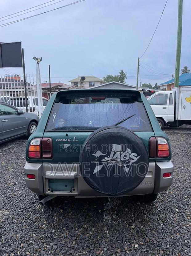 Toyota RAV4 Base 4x4 1999 Green