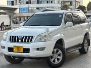Toyota Land Cruiser Prado 2005 White for sale