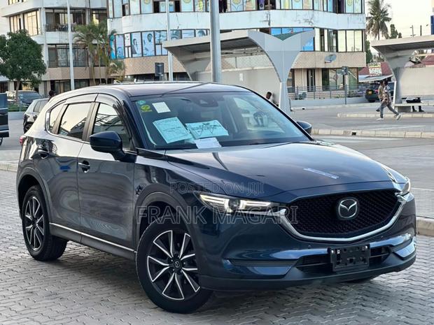 Mazda CX-5 2018 Blue