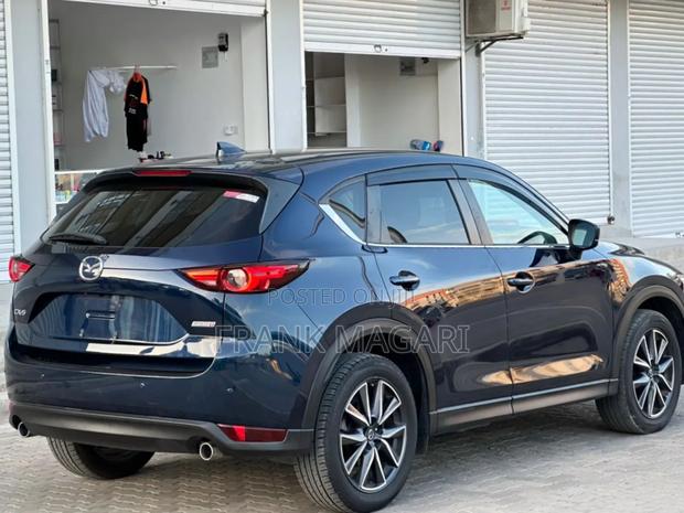 Mazda CX-5 2018 Blue