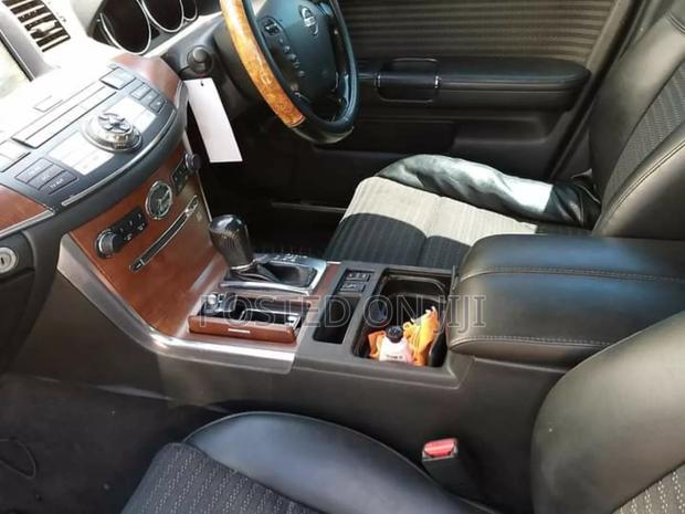 Nissan Fuga 1965 Black