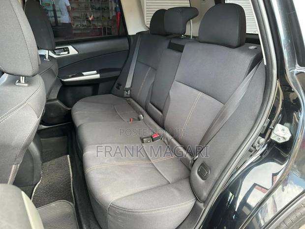 Subaru Forester 2010 Black