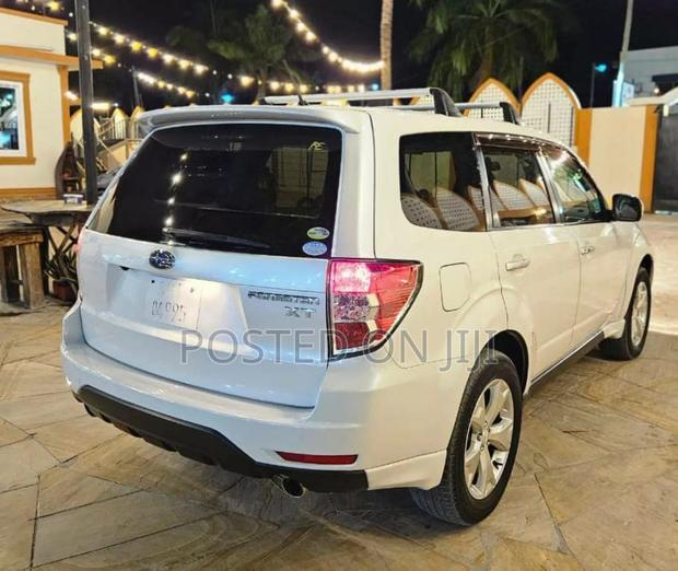 Subaru Forester 2011 White