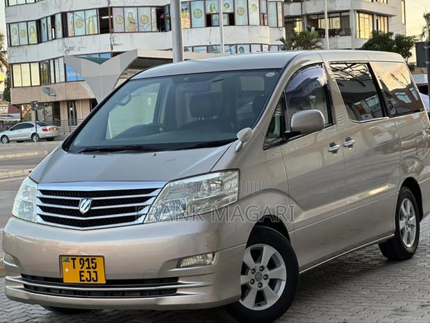 Toyota Alphard 2.4 Petrol FWD 2006 Gold