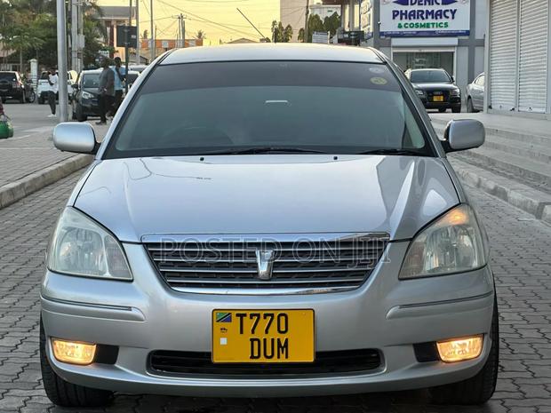 Toyota Premio 2004 Silver