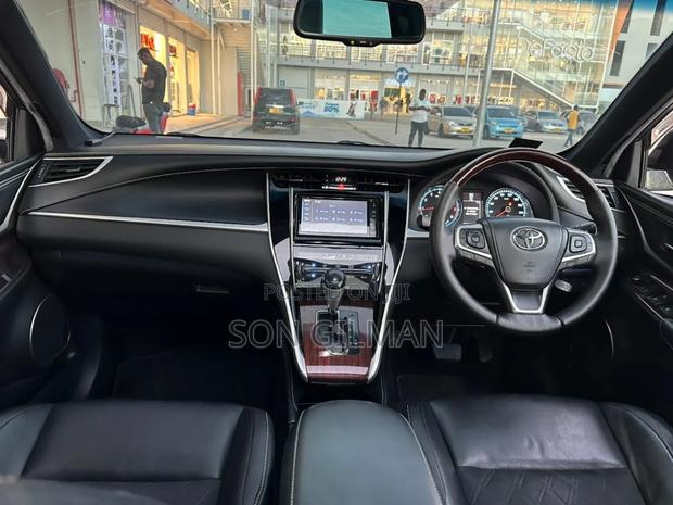 Toyota Harrier 2014 Pearl