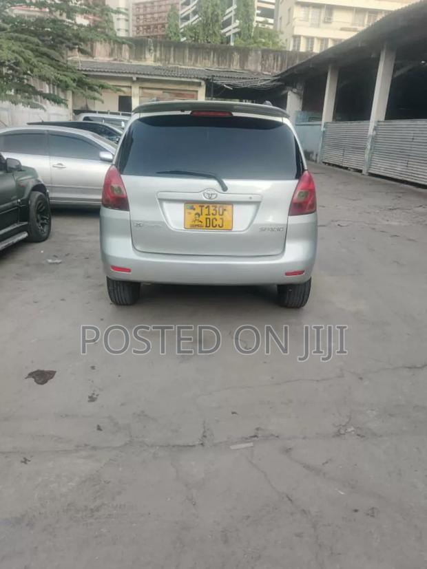 Toyota Corolla Spacio 2003 Gold