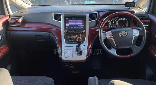 Toyota Alphard 2008 White