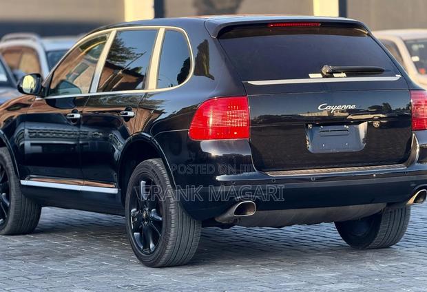 Porsche Cayenne S Automatic 2005 Black