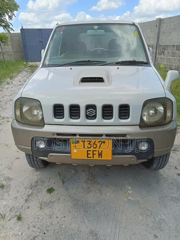 Suzuki Jimny 2005 White