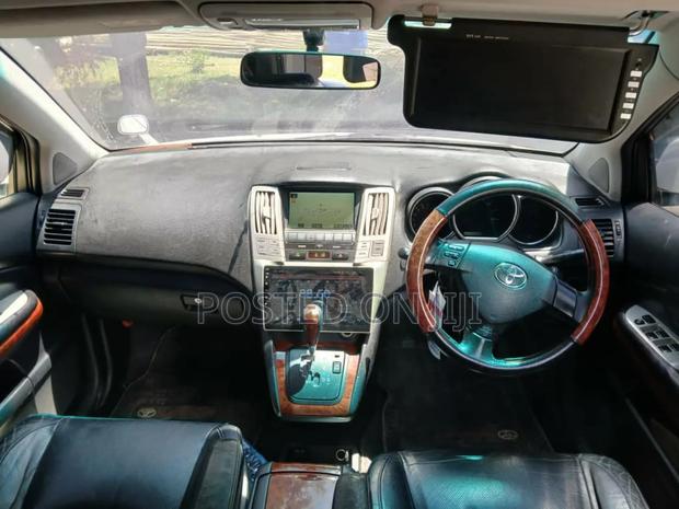 Toyota Harrier 2.4 2005 White