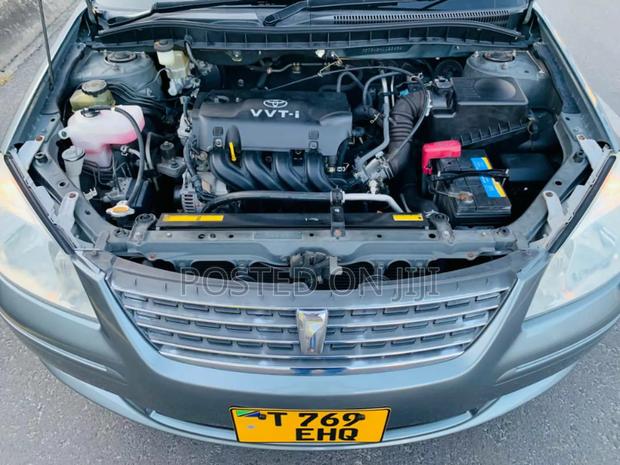 Toyota Premio 2006 Green