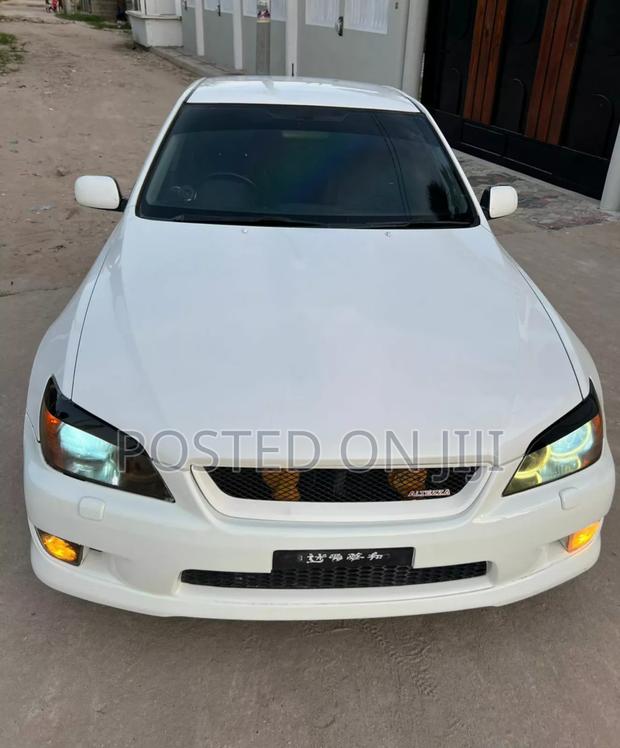 Subaru Impreza 2010 White