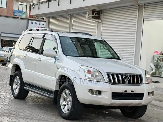 Toyota Land Cruiser Prado 3.0 D-4D 5dr 2005 White
