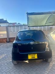 Toyota Vitz 2006 Black for sale