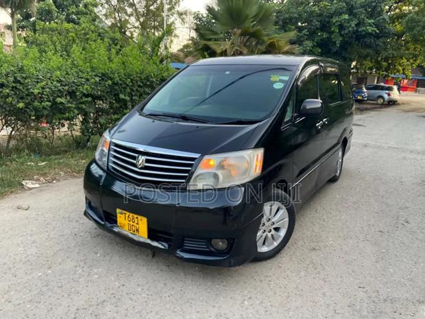 Toyota Alphard 2005 Black