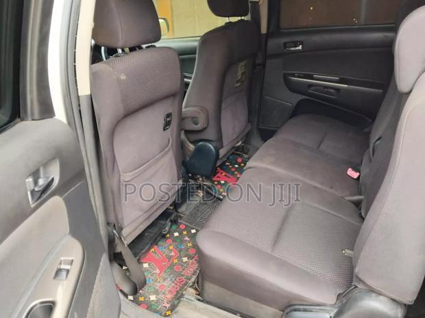 Toyota Wish 2005 White