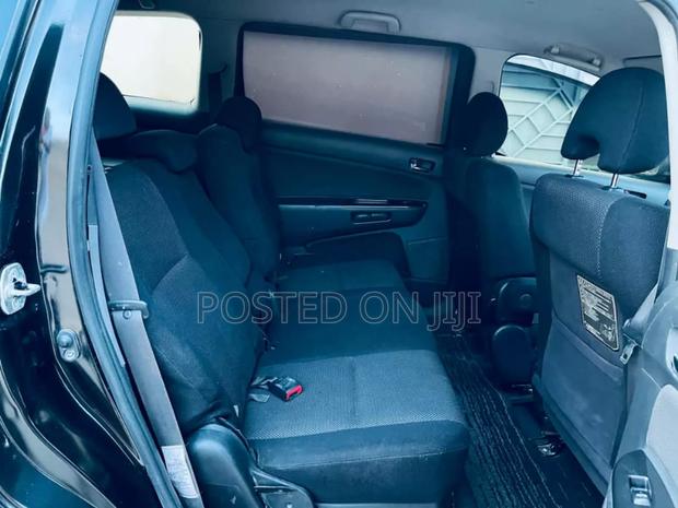 Toyota Wish 2005 Black