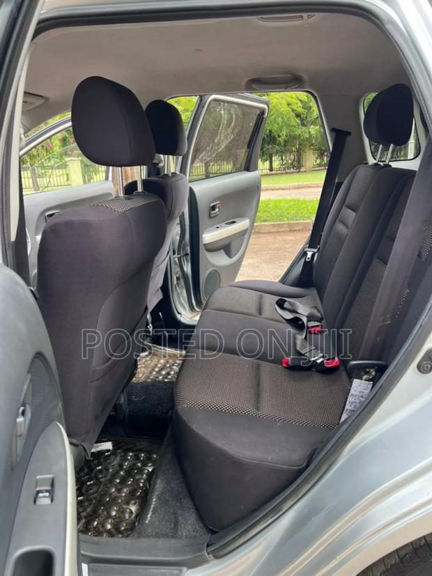 Toyota IST 2004 Silver
