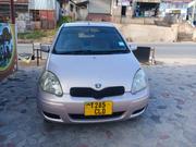 Toyota Vitz 2000 Silver for sale