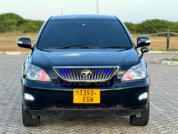 Toyota Harrier 2005 Black