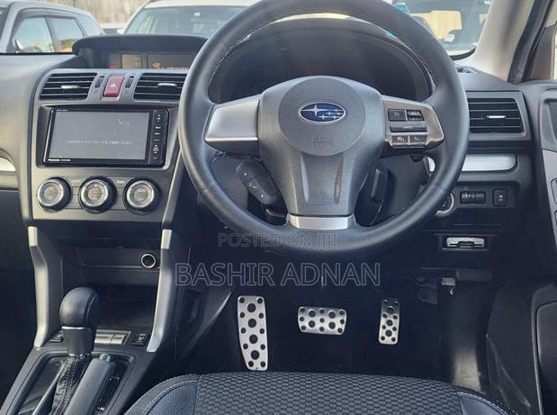 Subaru Forester 2013 Off white
