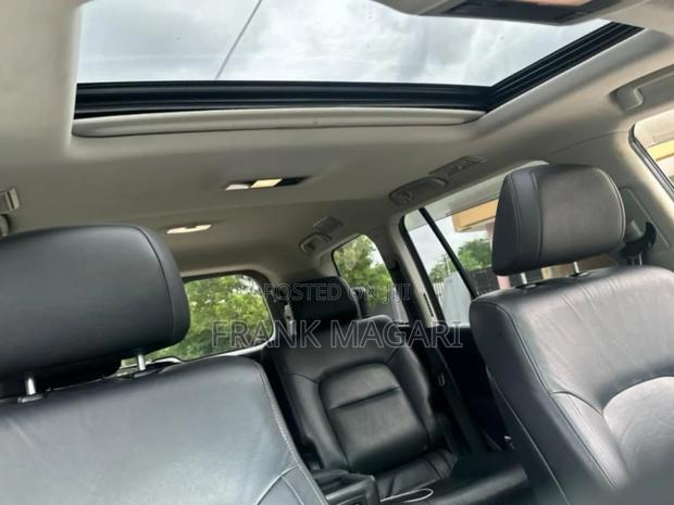 Toyota Land Cruiser 2017 White