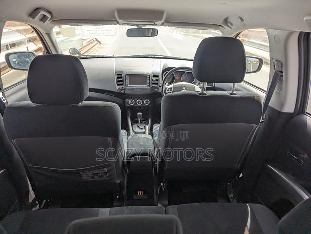 Mitsubishi Outlander 2009 Green