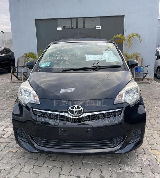 Toyota Ractis 2011 Matt Black