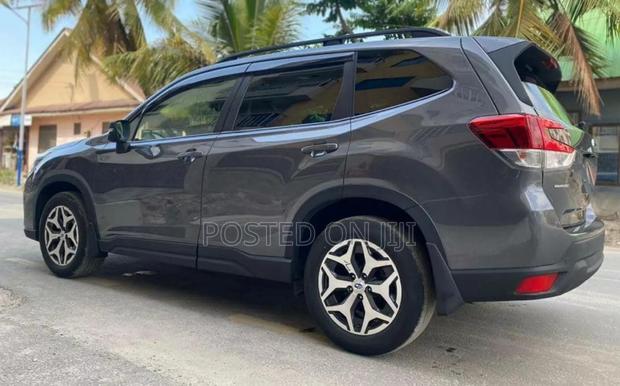 Subaru Forester 2020 Gray