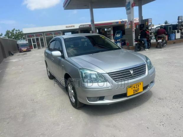 Toyota Premio 2005 Silver