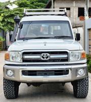 Toyota Land Cruiser 100 4.2 2008 White for sale
