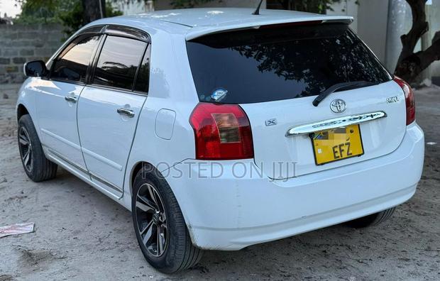 Toyota Allex 2004 White